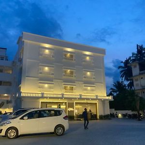 Hotel Park Residency Thrissur